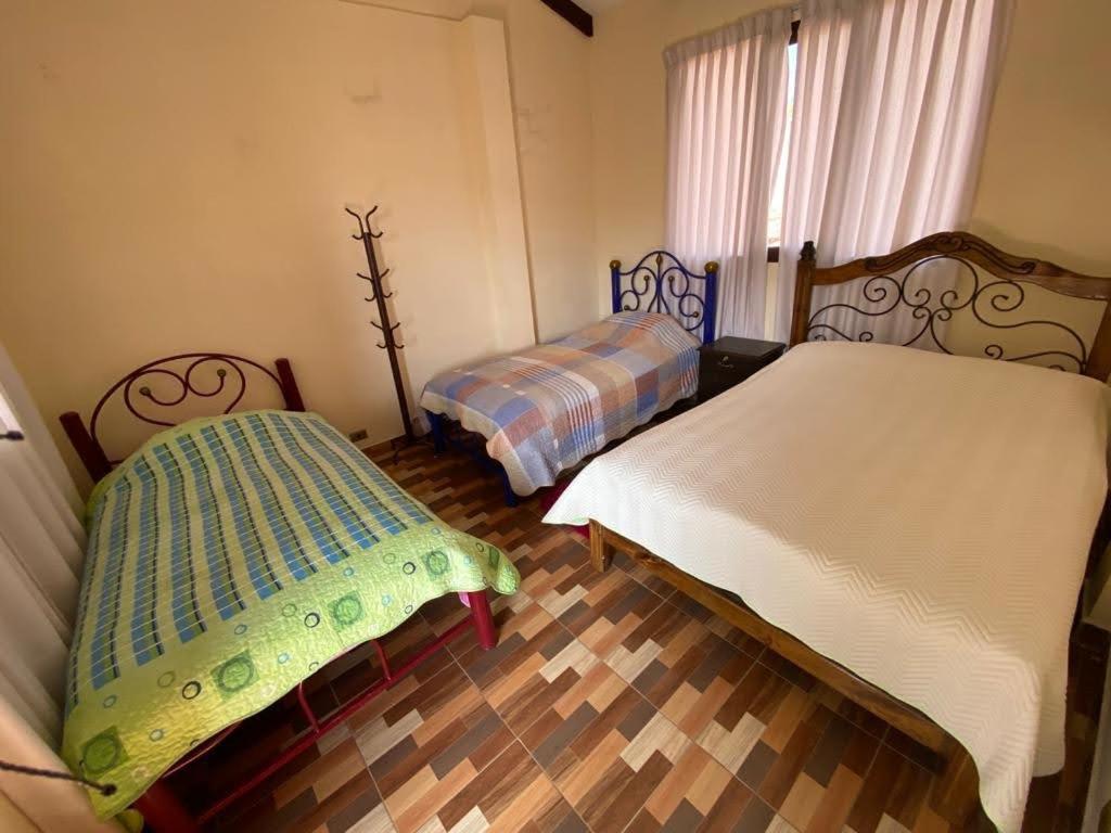 Hostal La Familia