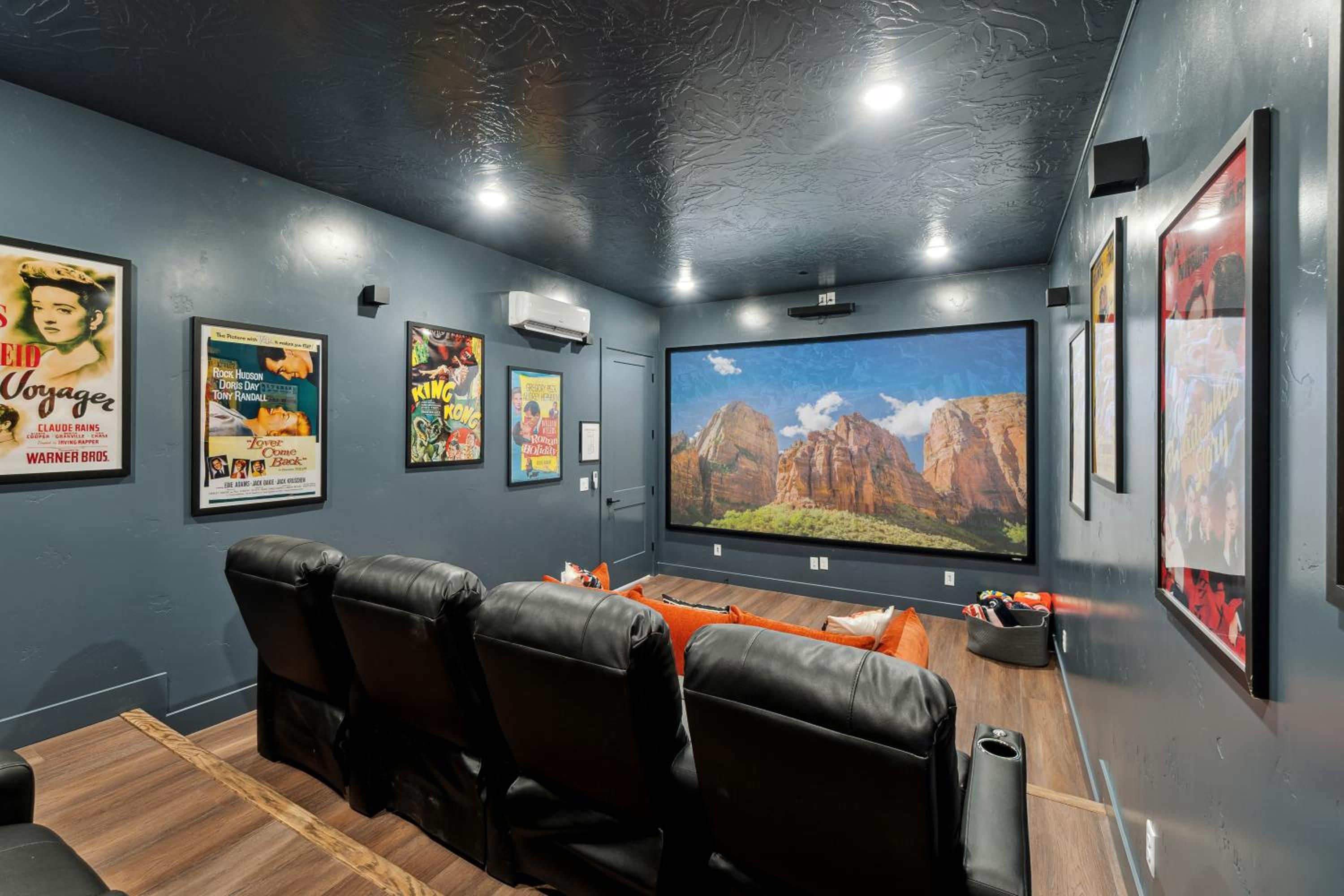 The Hollywood Mansion