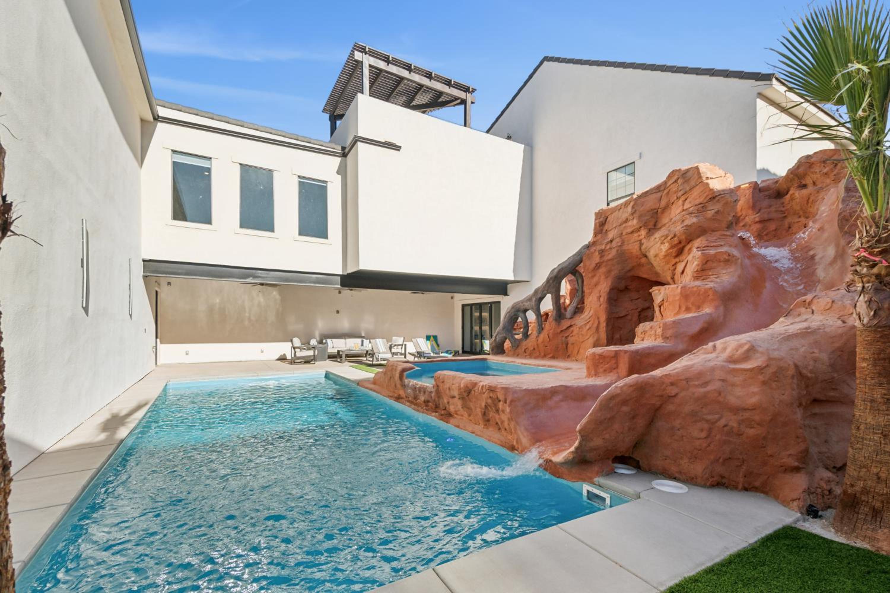 The Hollywood Mansion