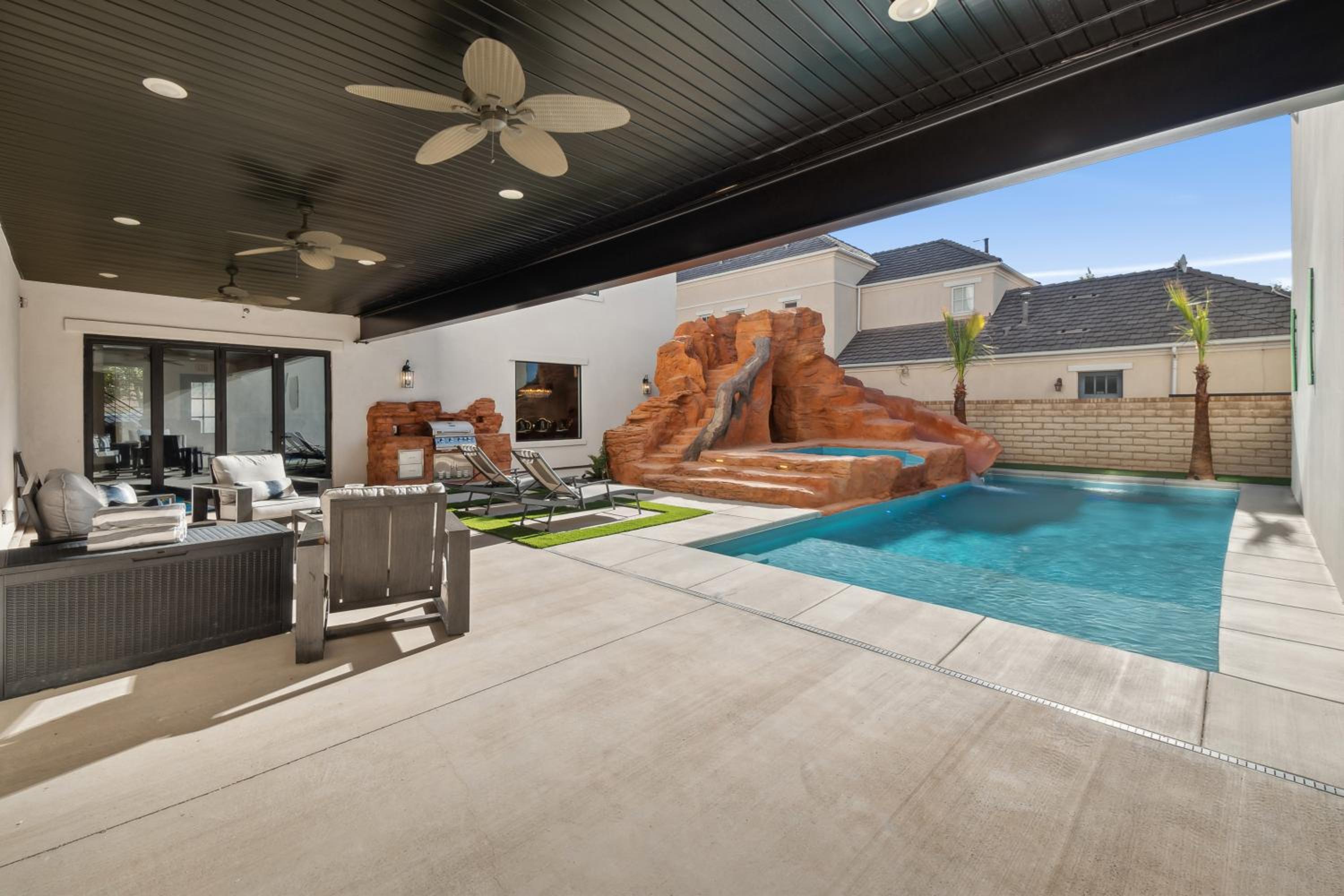 The Hollywood Mansion