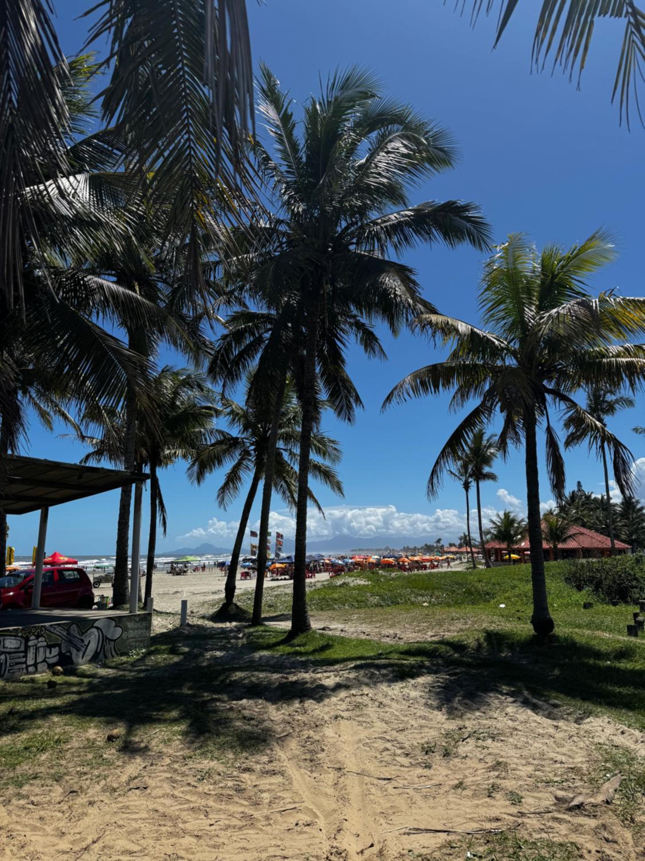 Condomínio pé na areia Itanhaém