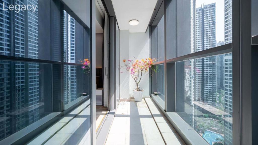 Landmark 81 Legacy Inn