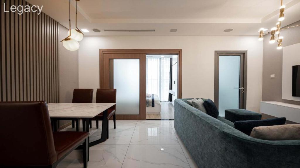 Landmark 81 Legacy Inn
