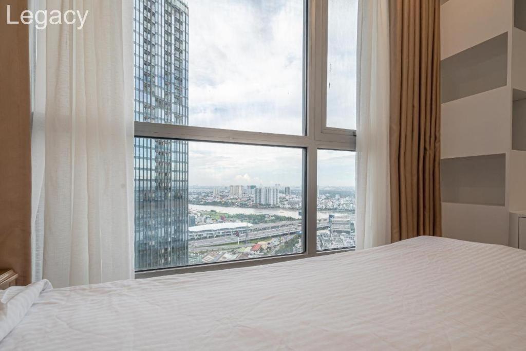 Landmark 81 Legacy Inn