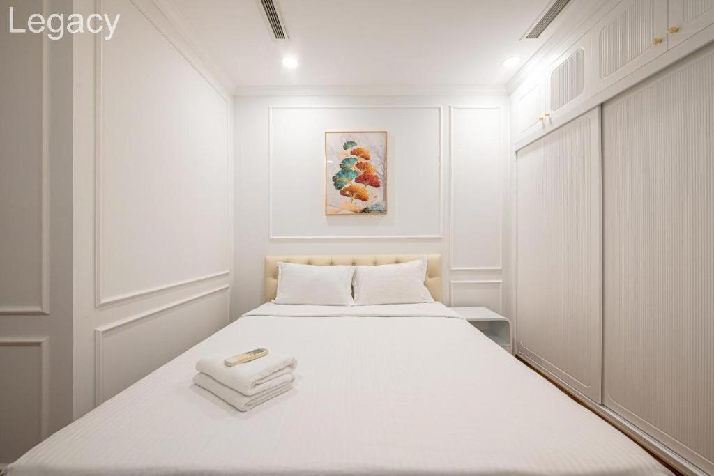 Landmark 81 Legacy Inn