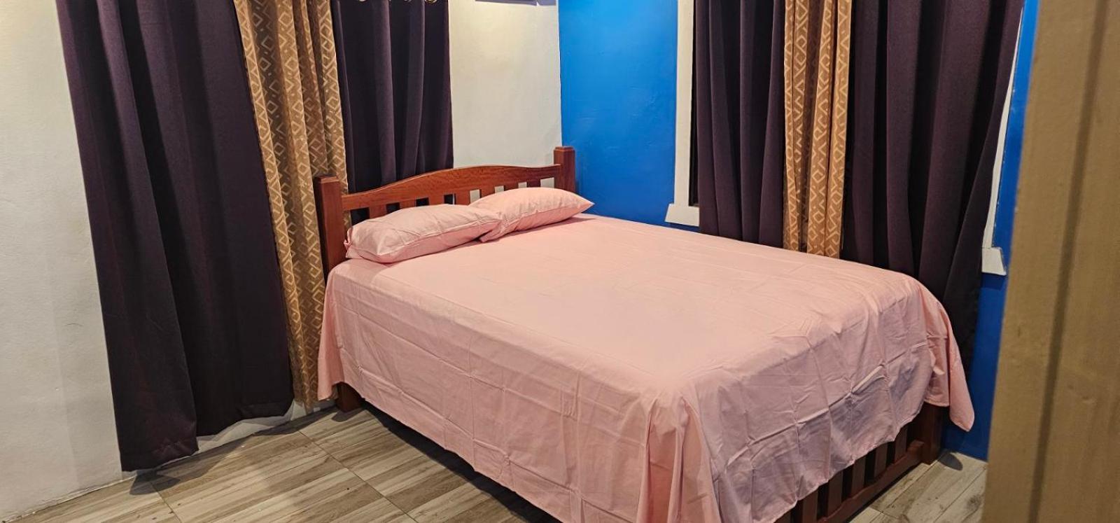 Racecourse Apartment