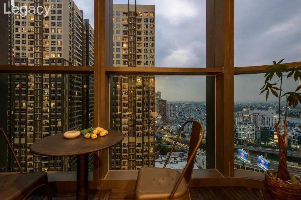 Landmark 81 Legacy Inn