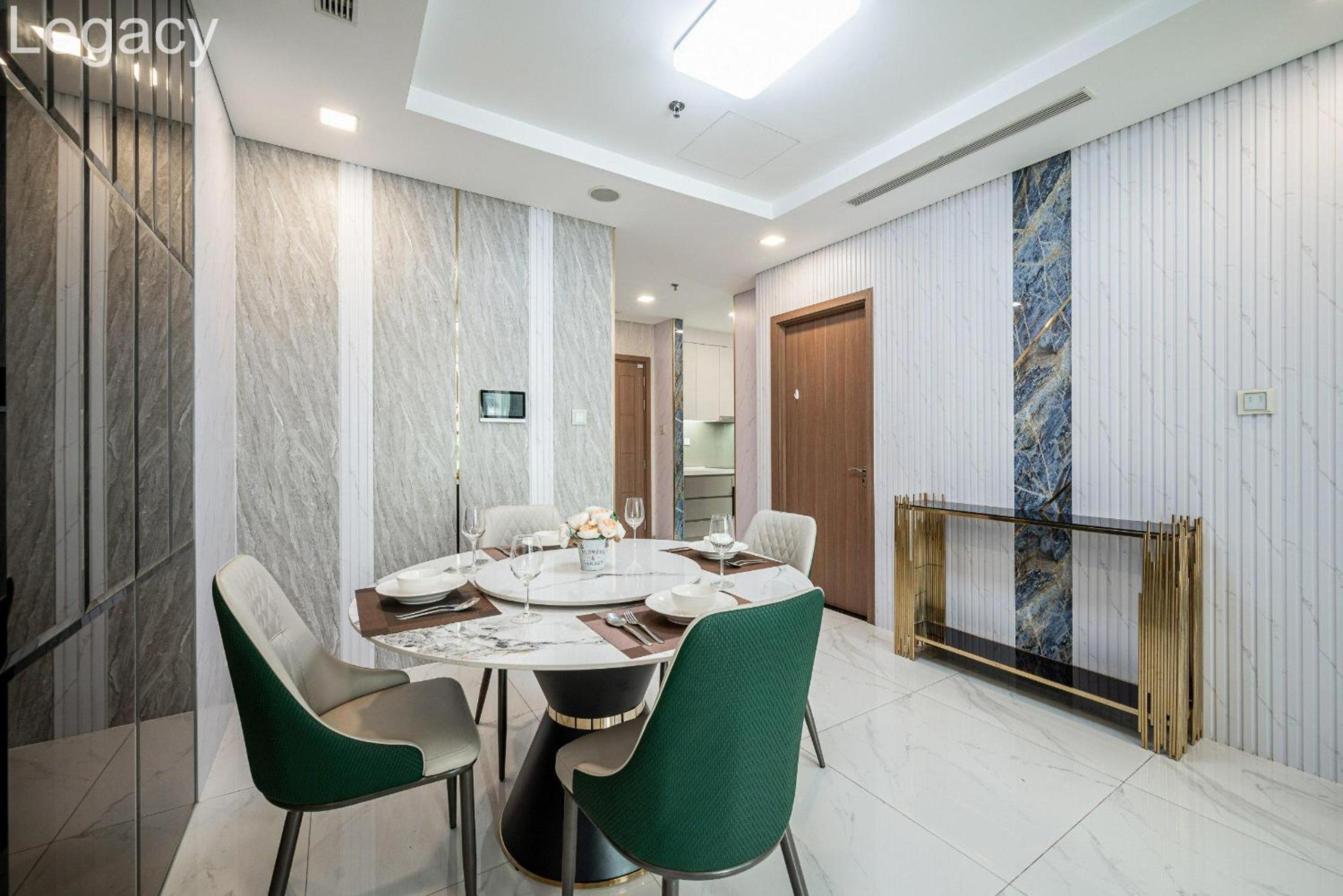 Landmark 81 Legacy Inn