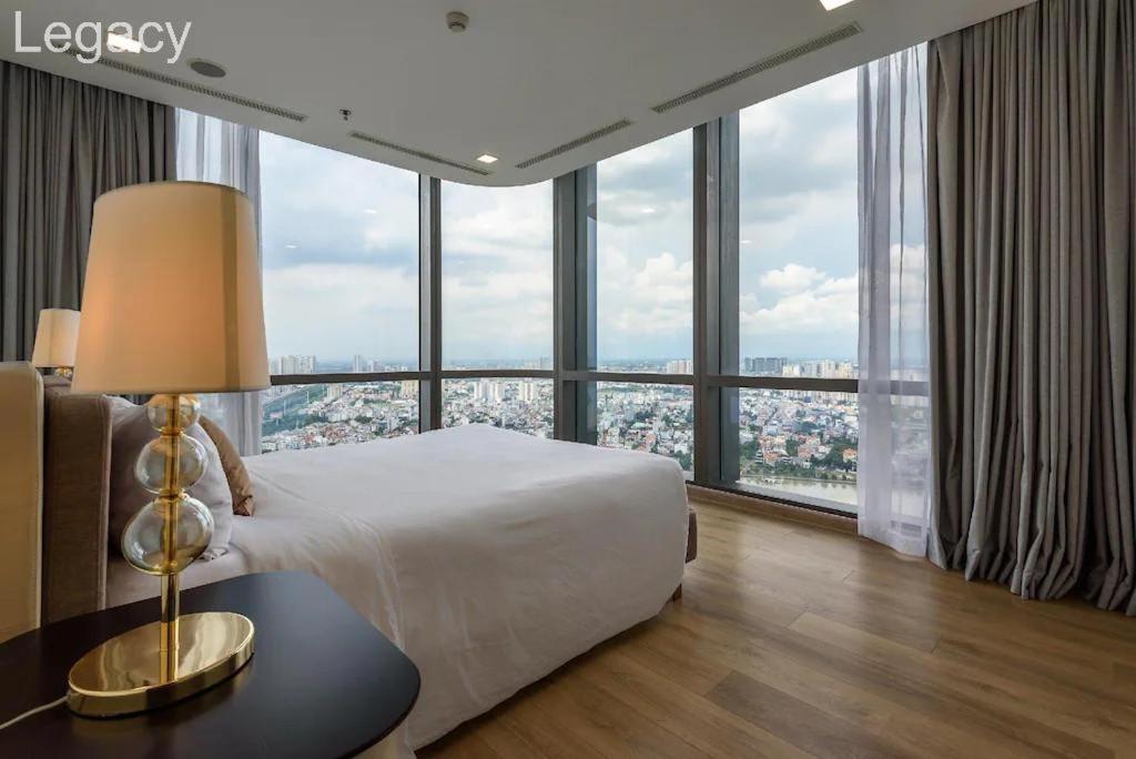 Landmark 81 Legacy Inn