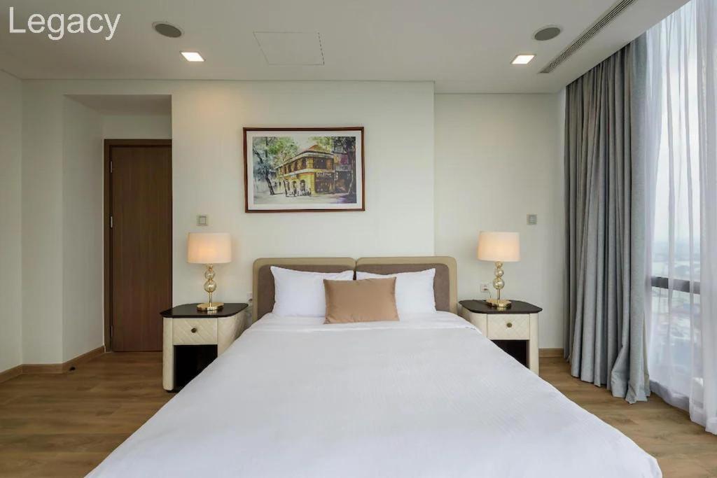 Landmark 81 Legacy Inn