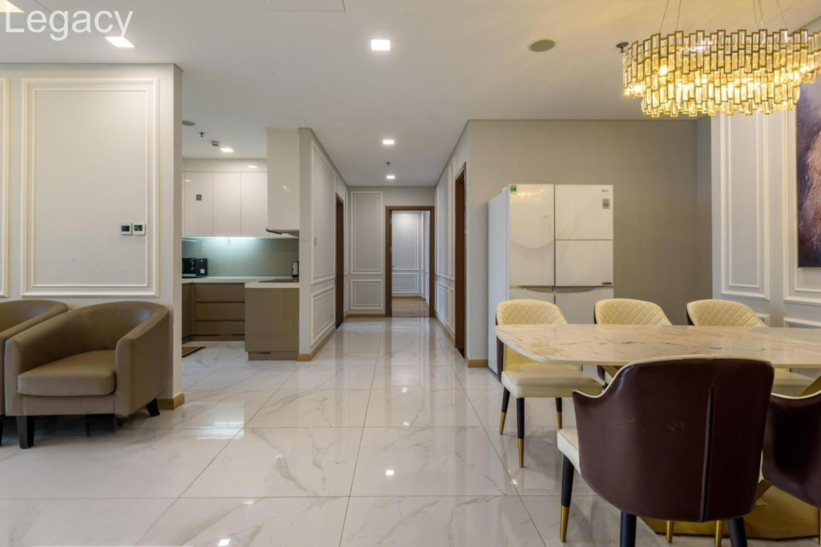 Landmark 81 Legacy Inn