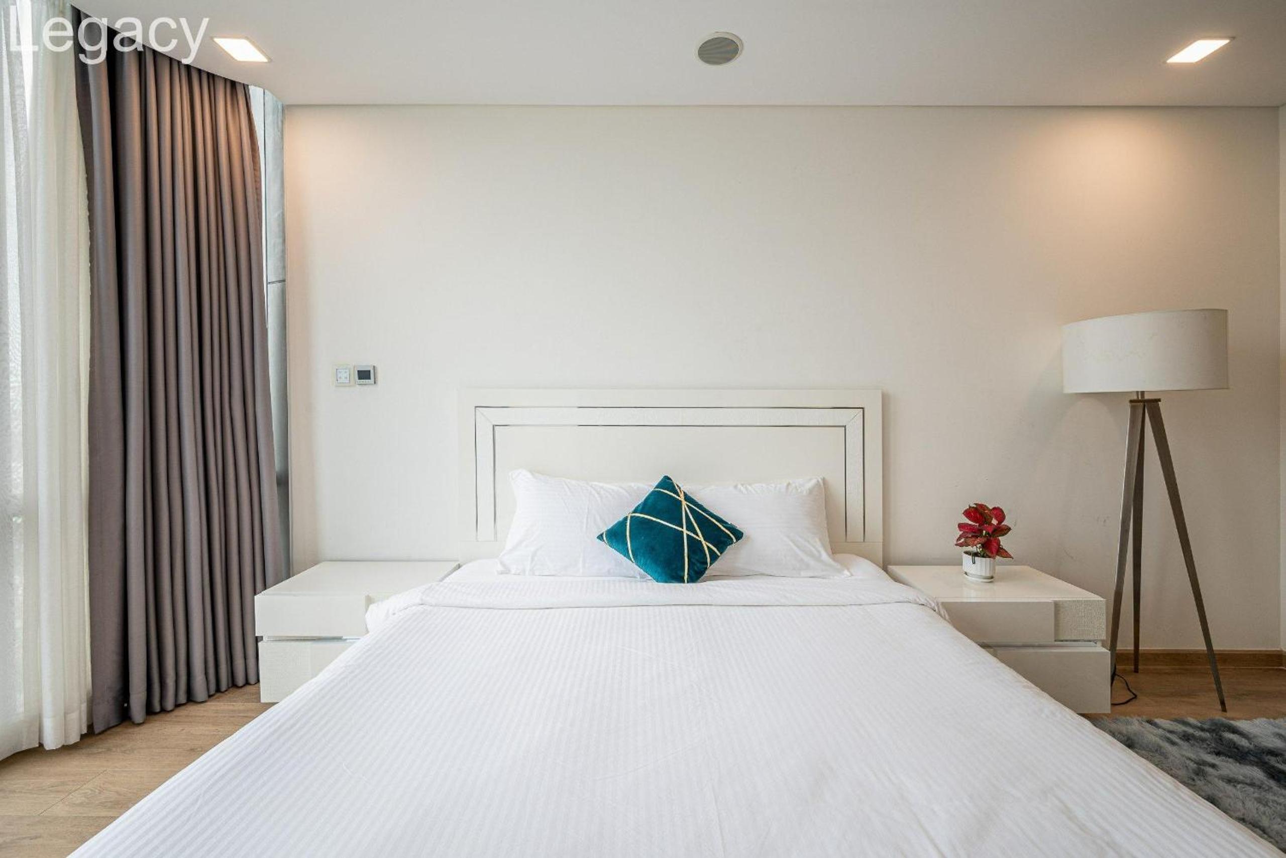 Landmark 81 Legacy Inn