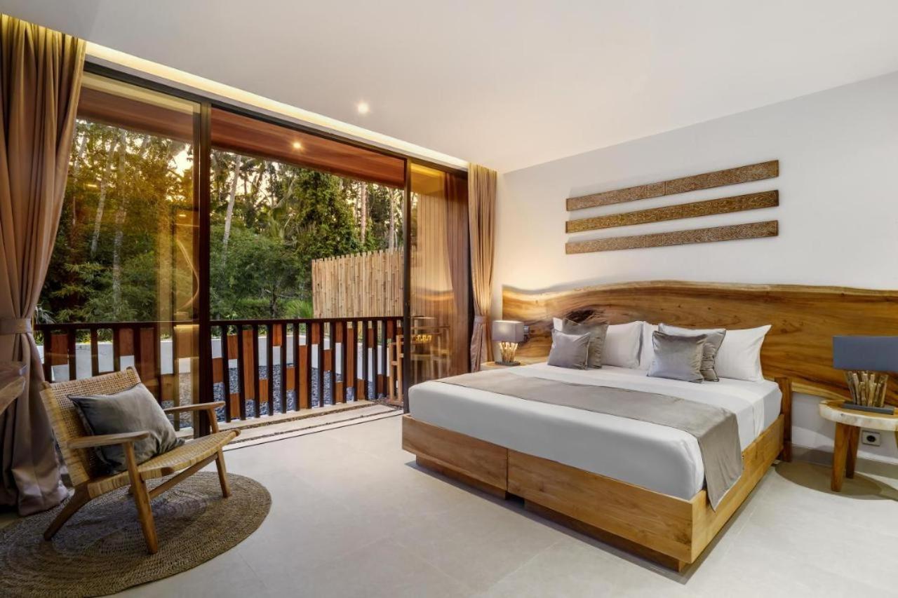 Bodacious 6 BR Jungle View Private Villa CYN view 4