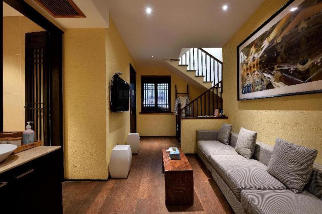 Blossom House Zhouzhuang Jixiang Yard