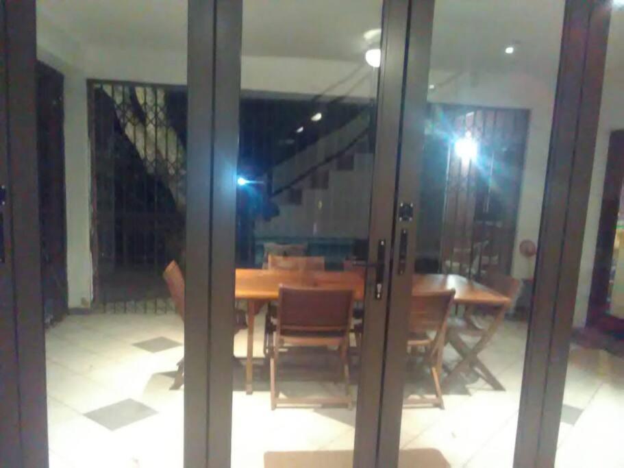 Glass House Haven view 4