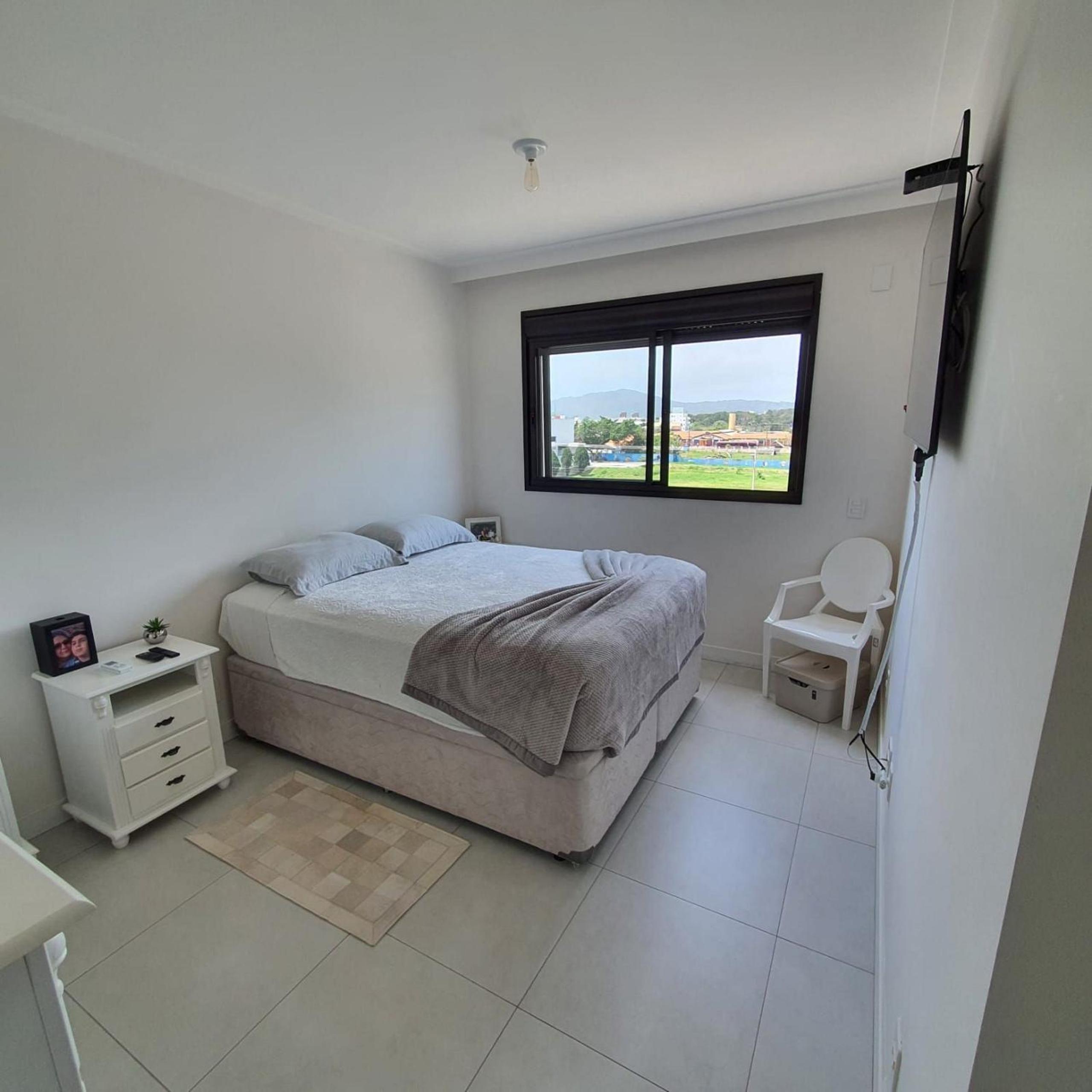 Comfortable Deluxe Apartment North of the Island