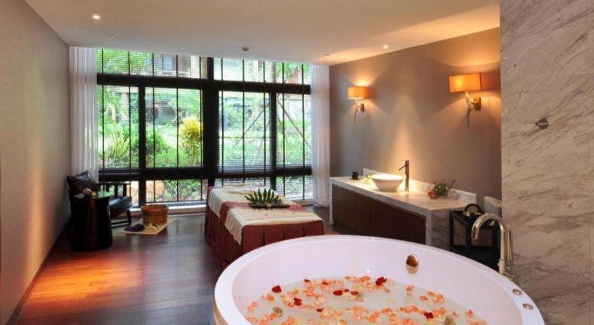 Eadry Royal Garden Hotel Haikou