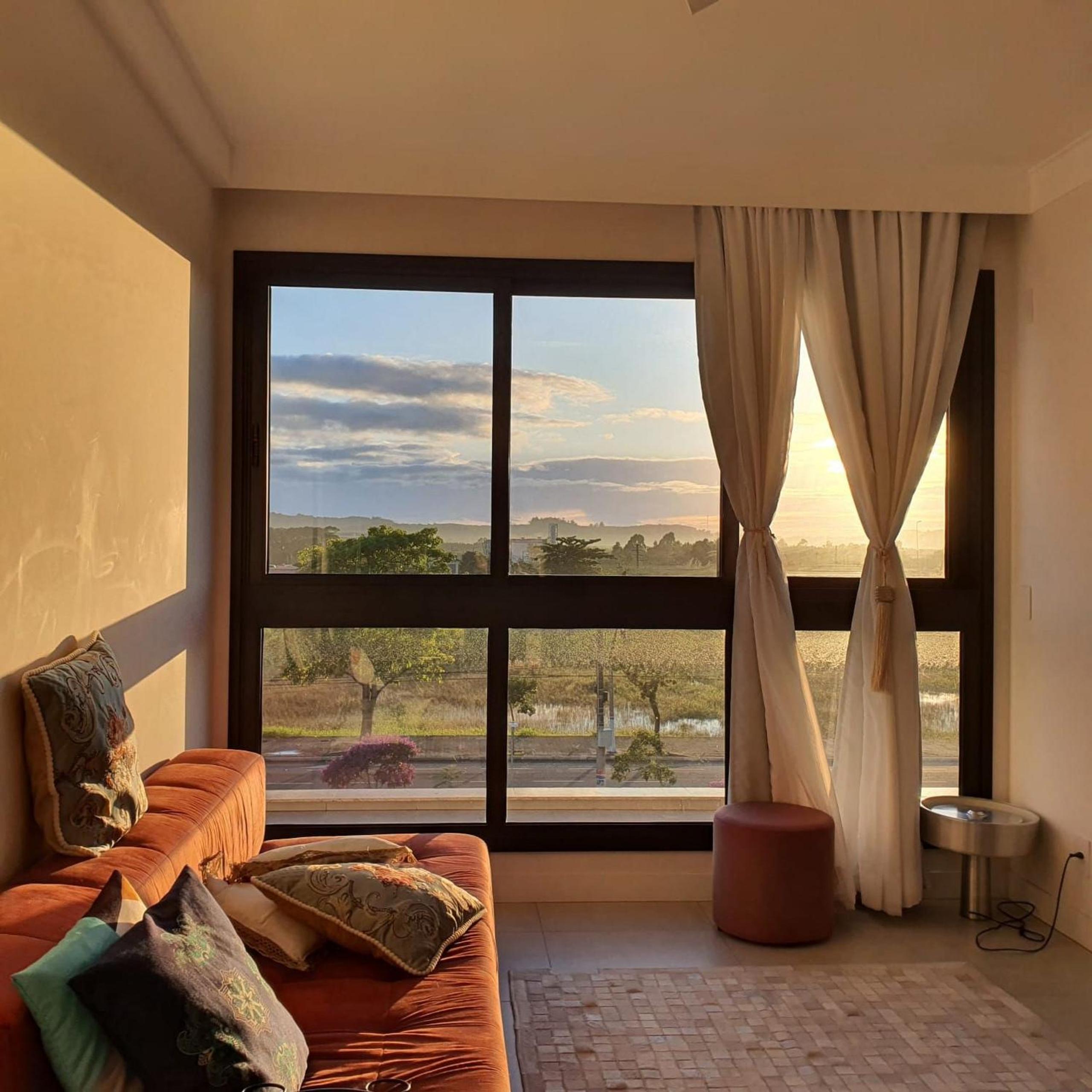 Comfortable Deluxe Apartment North of the Island