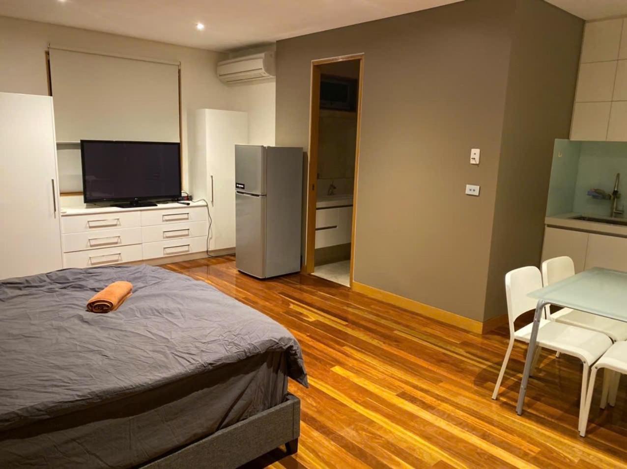 Entire studio with balcony