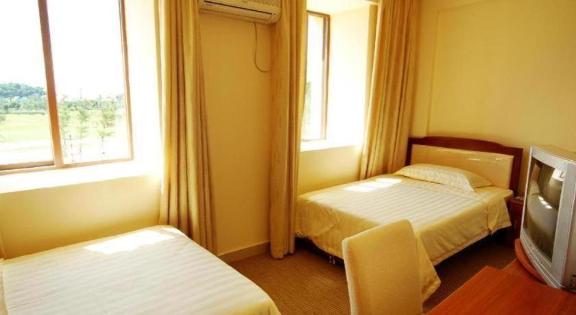 Ocean Spring Metropark Hotel Zhuhai