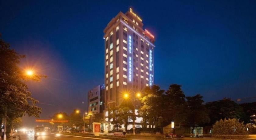 Royal Palace Hotel