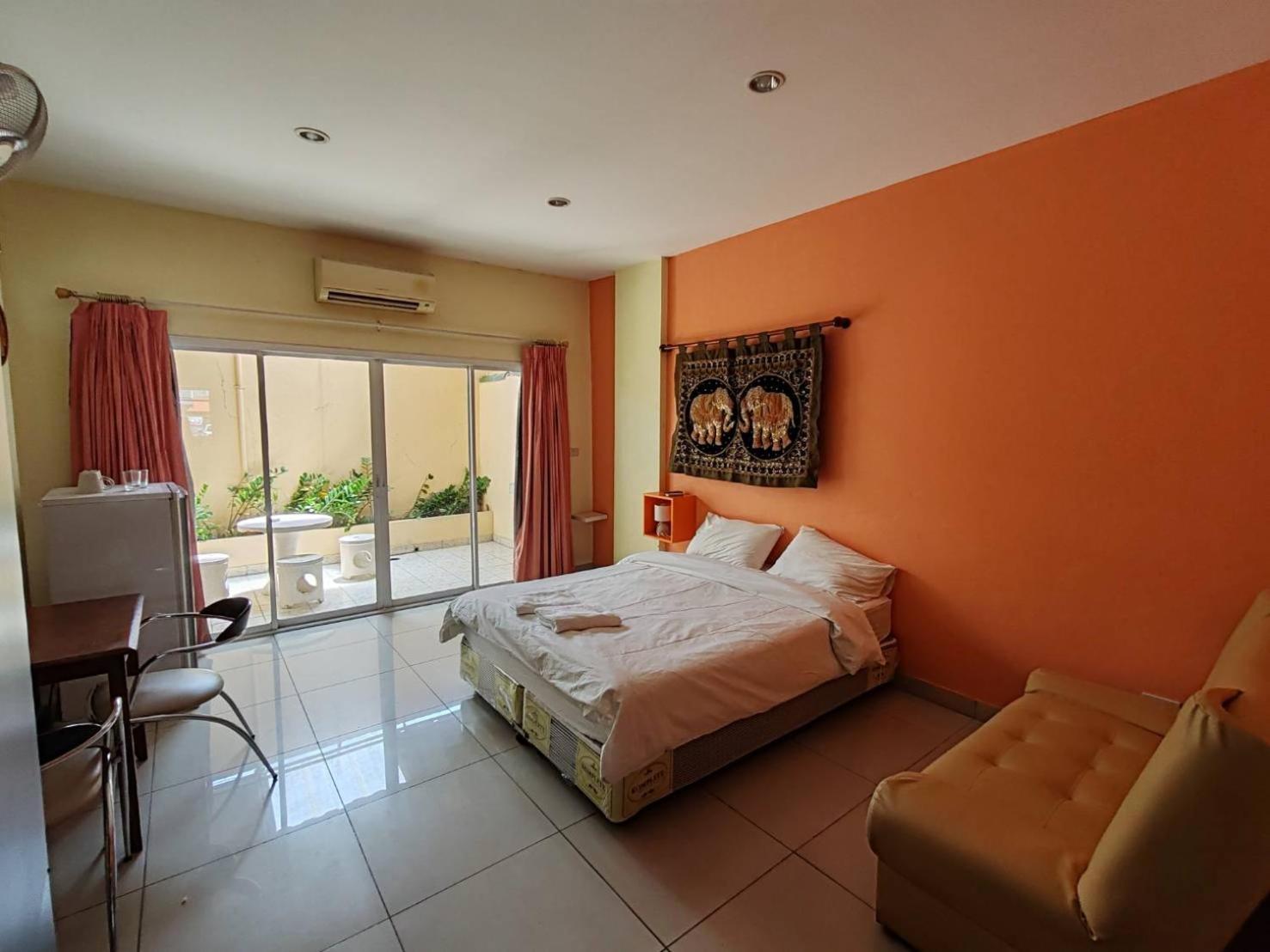 Jomtien Hostel — photo 45