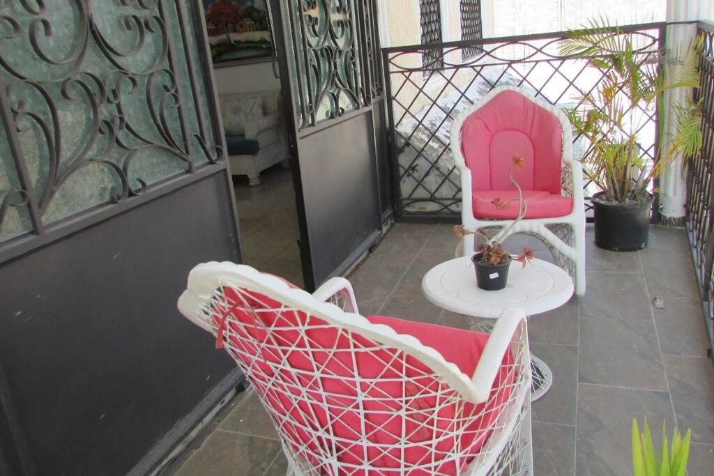 Encantador Apartamento con agua caliente