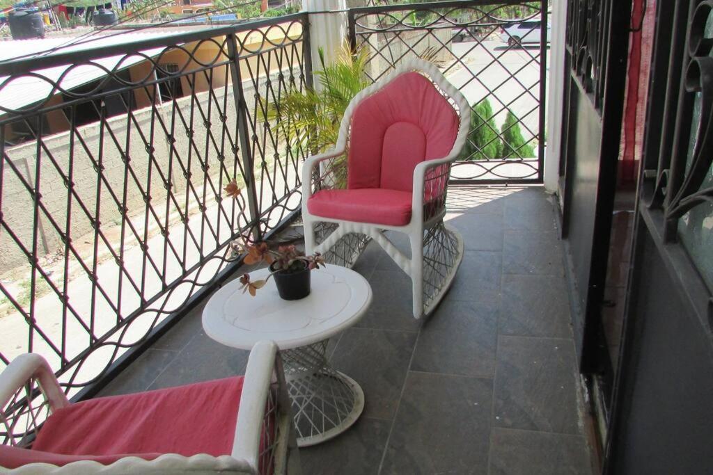 Encantador Apartamento con agua caliente