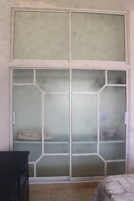 Encantador Apartamento con agua caliente