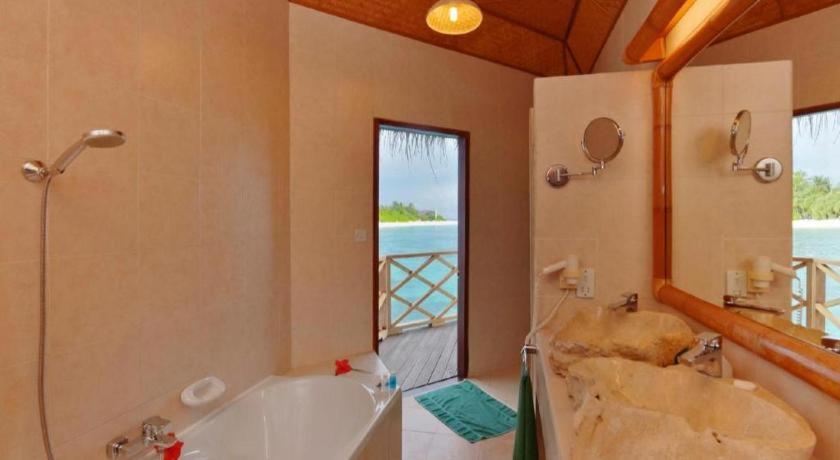 Angaga Island Resort and Spa