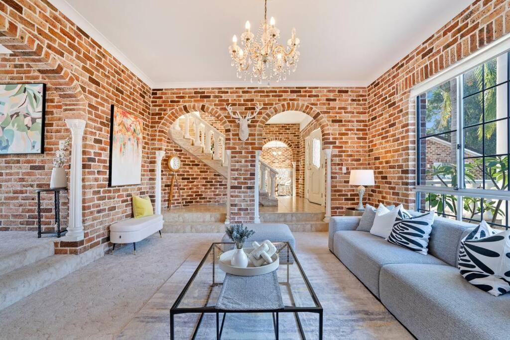 Stunning 4BR Holiday Home with Water Views & Pool