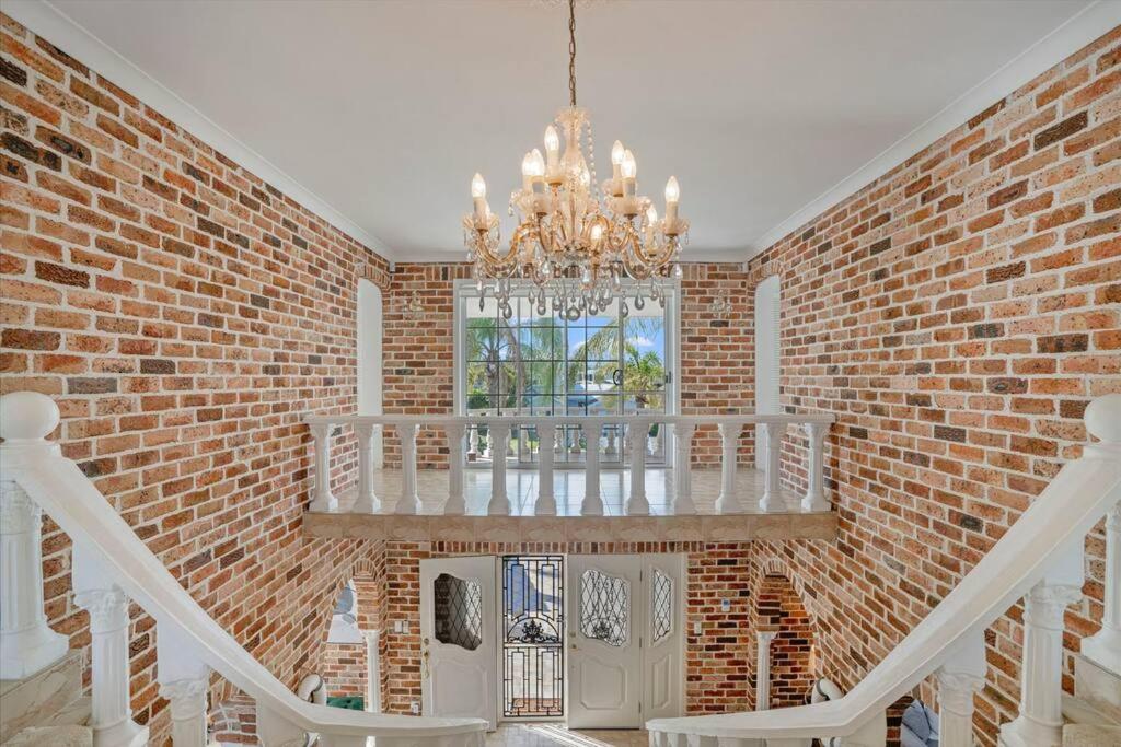 Stunning 4BR Holiday Home with Water Views & Pool