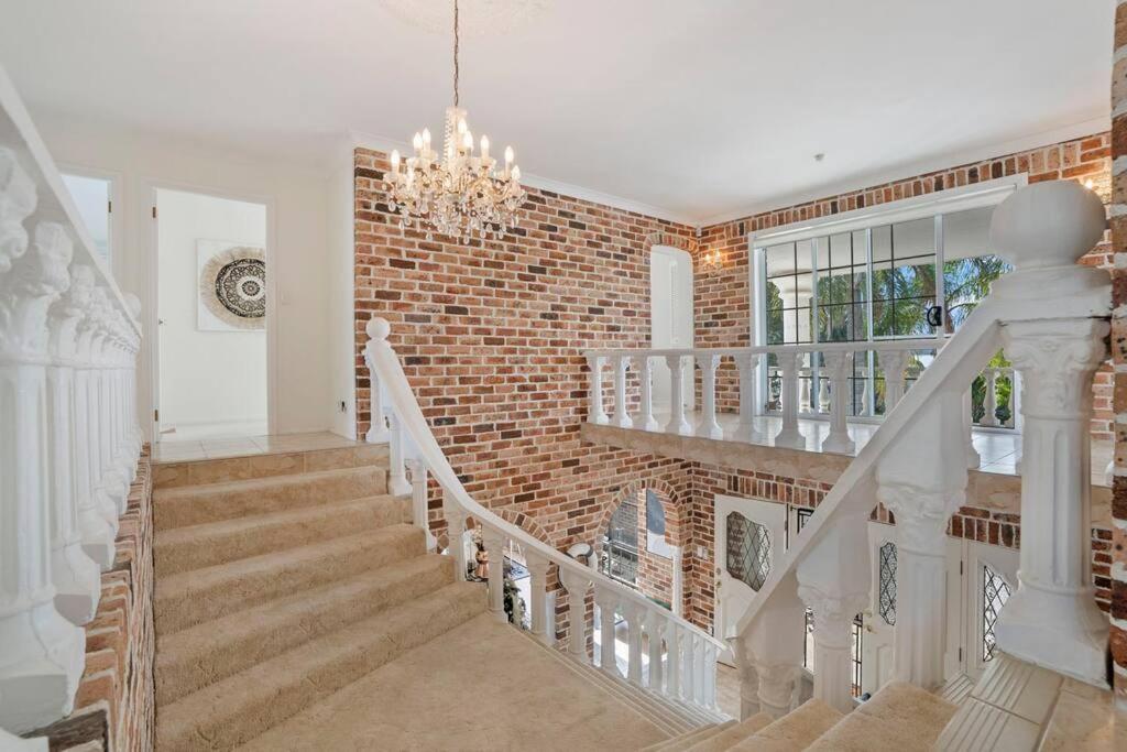 Stunning 4BR Holiday Home with Water Views & Pool