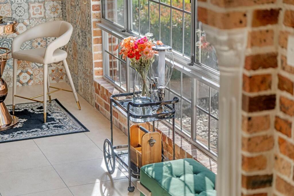 Stunning 4BR Holiday Home with Water Views & Pool