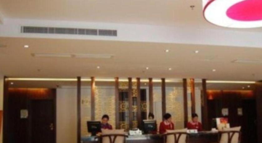 Longyan Capital International Hot Spring Resort