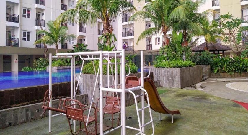 Cinere Resort by Gold Room