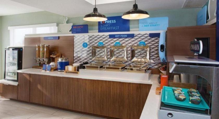 Holiday Inn Express Hotel & Suites Port Charlotte, Foto 3