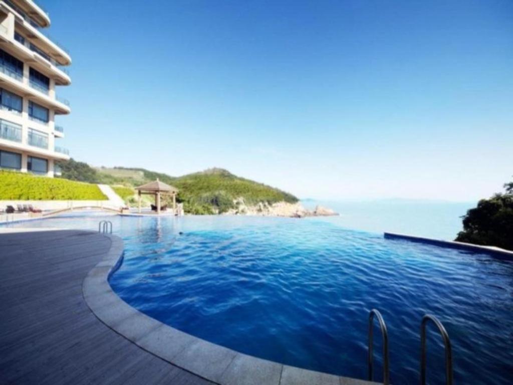 New Century Resort Wenzhou Golden Coast