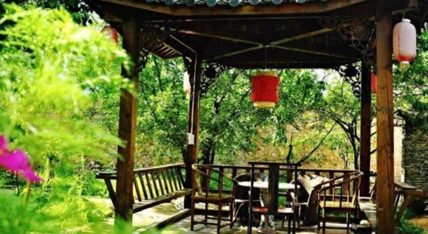 Lijiang Baisha Holiday Resort