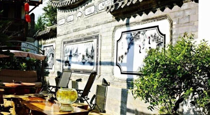 Lijiang Baisha Holiday Resort