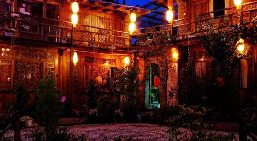 Lijiang Baisha Holiday Resort