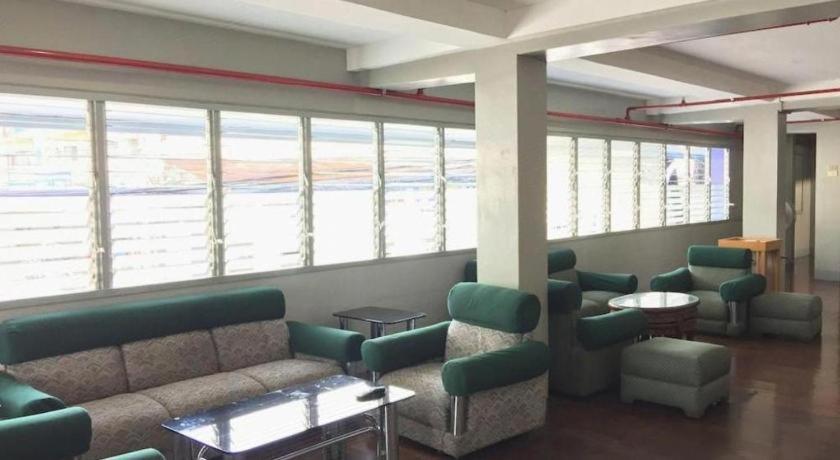 Marbella Leisure Hostel