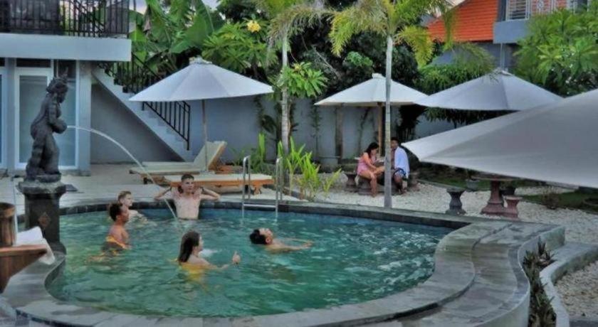Cemara's Beach Home Stay view 3