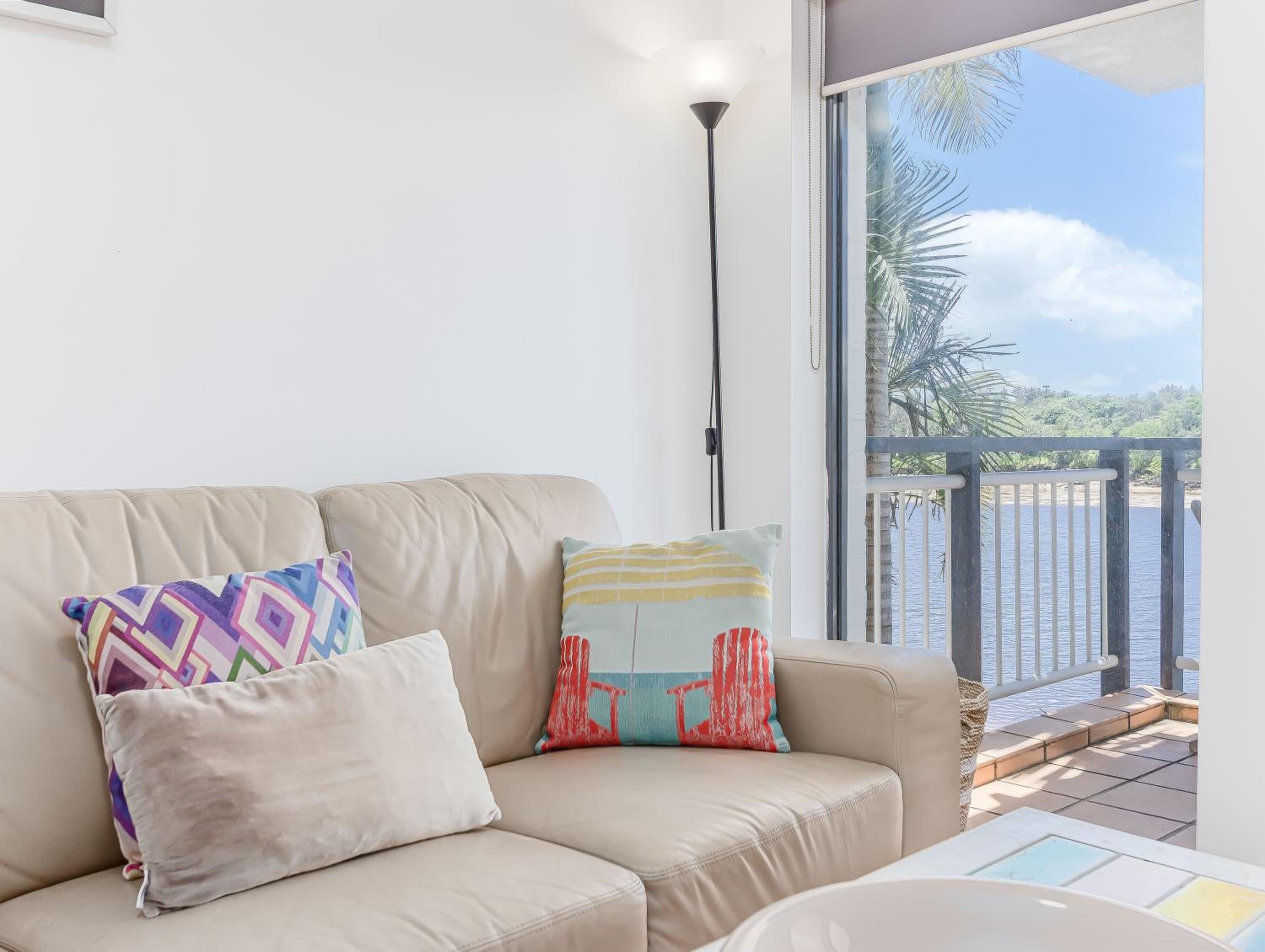 Hotel Sunrise Cove 11 - Image 1