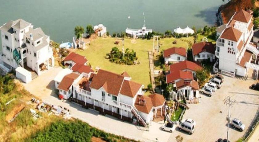Human Valley Pension