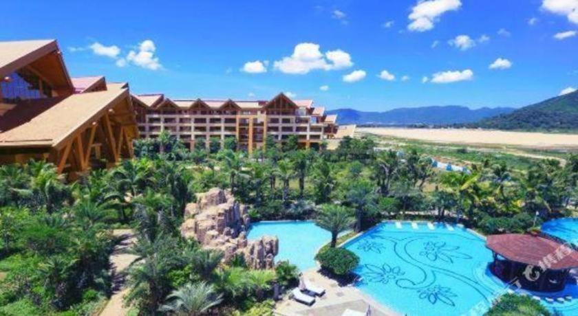 La Fountain Hotel & Resort Sanya