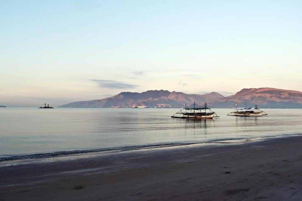 Amanente'z Beach Front Resort view 4