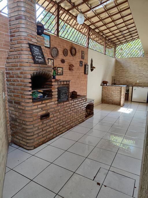 Linda casa completa e espaçosa 3 quartos