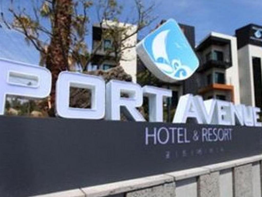 Port Avenue Hotel N Resort