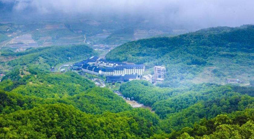 Oriental Spring Resort Dalian